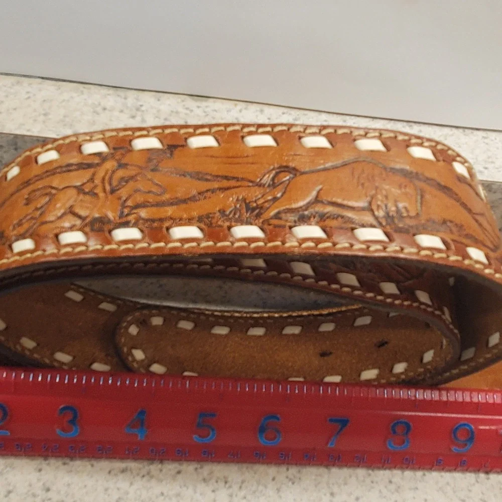VTG Hand Tooled Leather Belt Mens SZ 40 Buffalo Hunt Topstitch Removeable Buckle